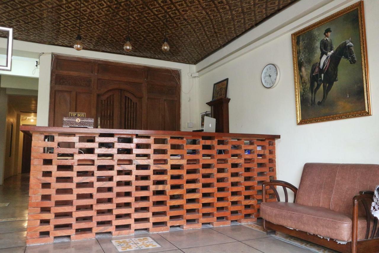 Hinggil Homestay Syariah Malioboro Yogya Mitra Reddoorz Yogyakarta Exteriér fotografie